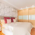 Apartment Plaza Espana