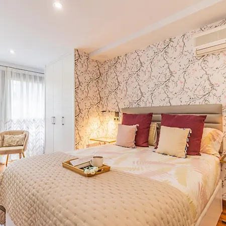 Plaza Espana Apartment